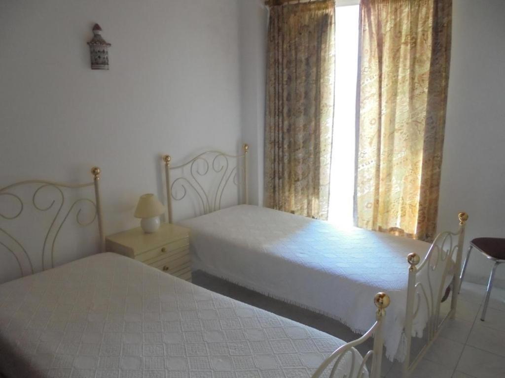 Ema'S Beach And Nightlife House Apartman Lagos Kültér fotó